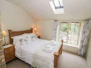 Old Bothy - Room