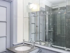 Lion House - Baño