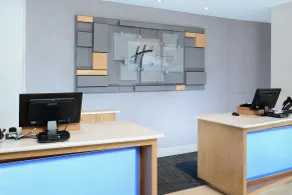Holiday Inn Express & Suites Raleigh Durham Airport at RTP by IHG - Reception