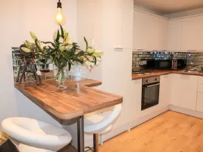 Swale Cottage - Private kitchen