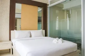 Spacious Combined 2BR Apartment Dago Suites By Travelio - Værelse