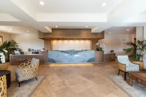 Pacific Terrace Hotel - Lobby