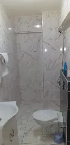 Blue Tower Suit Hotel - Badezimmer
