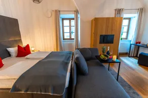 BARONHAUS Aparthotel & Suites - Room