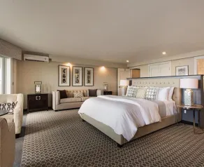 Fathoms Hotel & Marina - Chambre