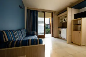 Canado Family Hotel - Room