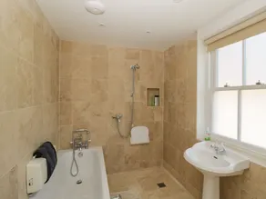 The Coach House - Interior