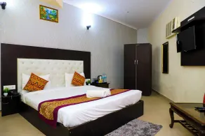 Hotel Global Inn by Quality Inn  - Chambre