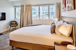 Sojourn Apartment Hotel - Ghuznee - Chambre