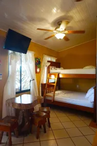 Cabinas Jimenez - Room