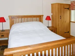 Nant yr Hendre - Interior