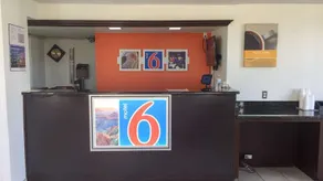 Motel 6-Waco, TX - Lobby