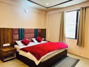 Hotel Bamani Badrinath - Quarto