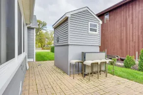 Lakefront Antioch Cottage w/ Dock & Gas Grill! - Interiør