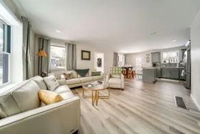 Walk to Lake: Pet-friendly Cottage in Jamestown! - Innenbereich