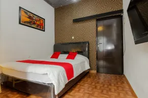 RedDoorz Syariah @ Taman Bendungan Asahan - Zimmer