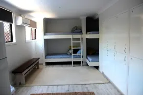 Yeppoon Beachhouse - Room