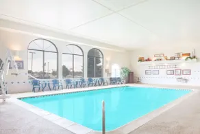 Super 8 by Wyndham West Branch - Pool