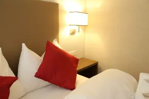 My Home Hotel - Free Parking - Chambre