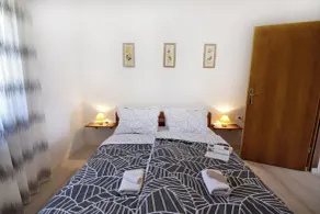 Peaceful flat surrounded by nature - Room