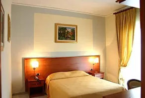 Hotel Luxor - Room