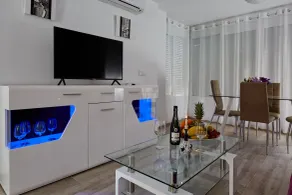 Sonrisa Apartments - Zimmer