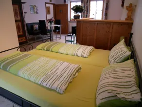 Weingut & Ferienwohnungen Kirch - Camera