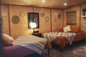Heartwood Retreats - Room