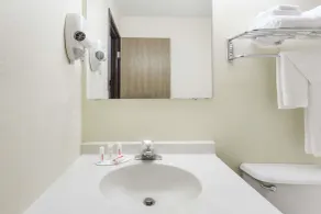 Super 8 by Wyndham Danville VA - Bathroom