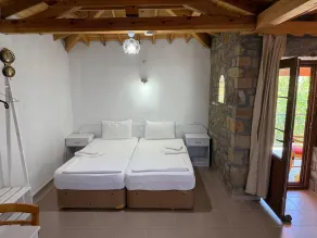 Vama Konuk Evi - Rom