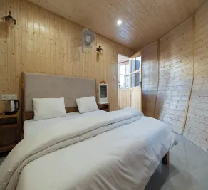Kaafal Cottages The Himalayan Home - Room