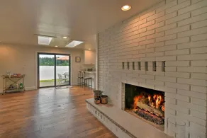 Stylish Olympia Home w/ Private Boat Dock! - Interiör