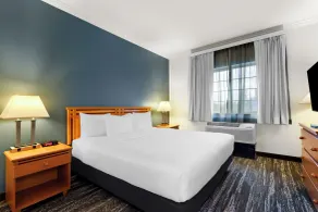 Clarion Suites Anchorage Downtown - Chambre