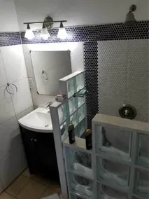 Ocean's Edge Lodge Restaurant & Bar - Bathroom