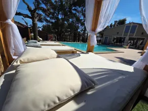 Domaine Les Gendalis - Pool