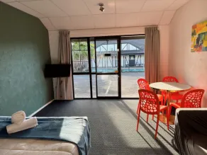 Oakwood Manor Motor Lodge - Chambre