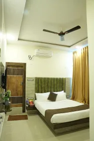Hotel Sky International- Airport Zone Hyderabad - Room
