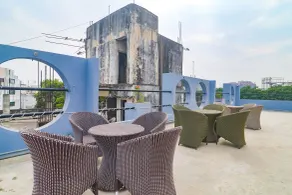 FabHotel Fortune Grand - Nr Lakdikapul Metro Station - Restaurante