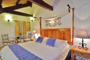 Hotel Casavieja - Zimmer
