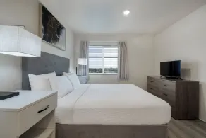 Soka Suites Dallas - Las Colinas - Værelse