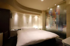 HOTEL ROYALTON - Værelse