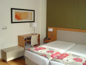 Hotel Albergaria Borges - Chambre