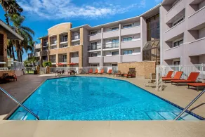 La Quinta by Wyndham Pomona - Piscine