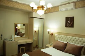 Basmacioglu Hotel - Special Class - Rom