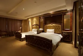 The Koryo Hotel - Room