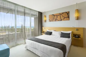Chateau Royal Beach Resort & Spa, Noumea - Room