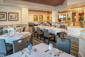 Embassy Suites by Hilton Seattle Tacoma International Airport - Restaurante