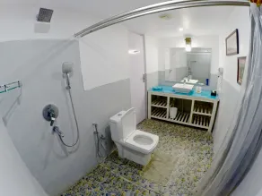 The Tattva Resort - Baño