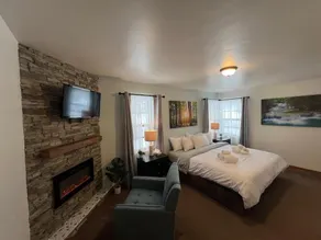 Scott's Superior Inn and Cabins - Room