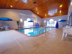 Country Inn & Suites by Radisson, Freeport, IL - Pool